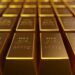 Oro di nuovo sopra 4.400 dollari: quanto può salire e cosa rischia chi compra ora