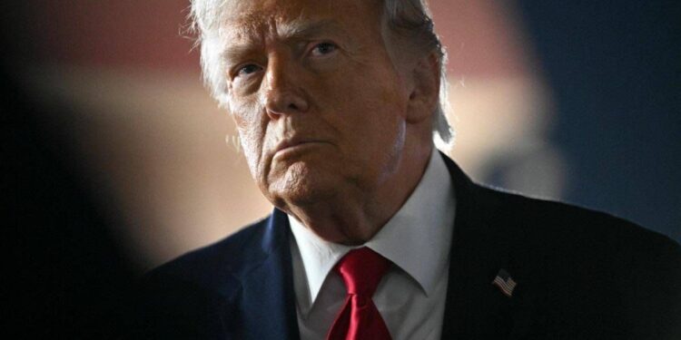 Trump respinge la tregua proposta dall’Iran. E lo stretto di Hormuz diventa ‘Stretto di Trump’