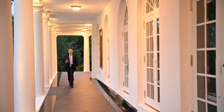 Medio Oriente, allerta Usa: “Rischio escalation”. Trump anticipa rientro da Camp David