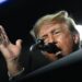 Elezioni midterm Usa, Trump: “Se non votate andrete all’inferno'”
