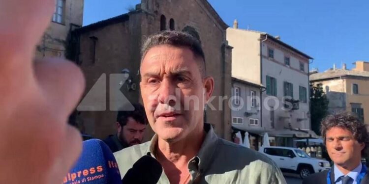 Vannacci risponde a La Russa: “Eventuali alleanze si fanno a ridosso elezioni”