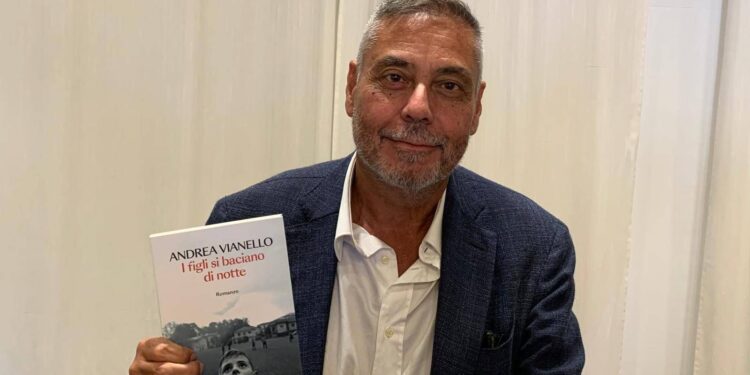 ‘I figli si baciano di notte’, nuovo romanzo di Andrea Vianello