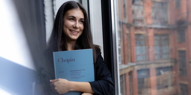 La pianista Alexandra Dovgan apre l’XI edizione di ERF#StignaniMusica a Imola