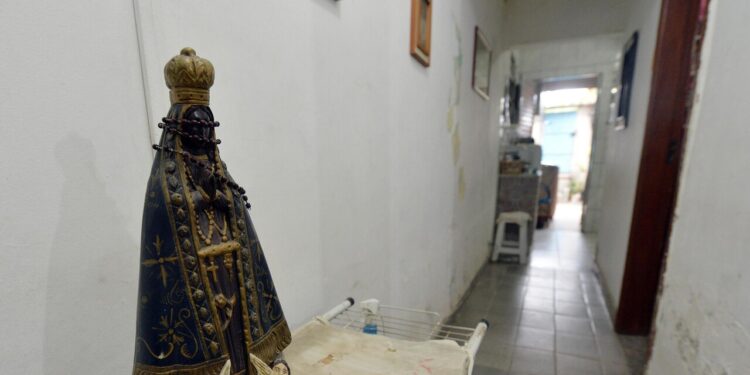 Atti vandalici contro la Madonna Aparecida in Brasile a tre giorni dal voto