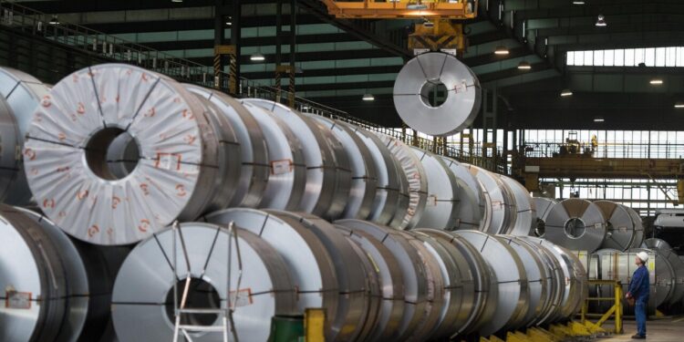 L’indice Pmi dell’Eurozona sale a 53,1 punti, sui massimi da 41 mesi