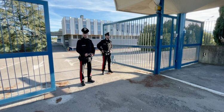 Arrestate otto persone per l’assalto a ditta orafa nell’Aretino