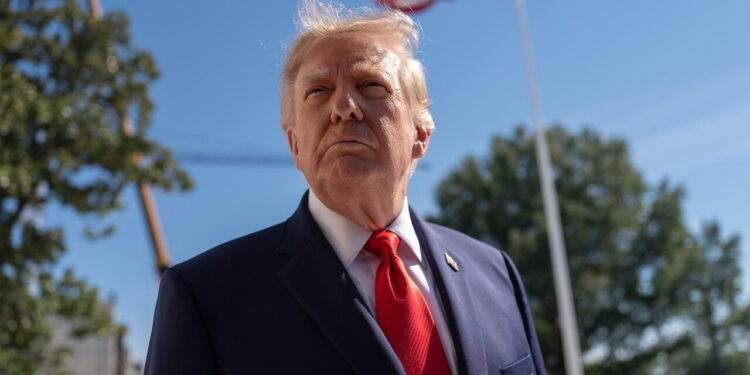Trump, ‘l’Iran è pronto a cedere e la questione si concluderà molto in fretta’