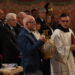 Mattarella, il mondo si illumini e si possa indicare la via della pace