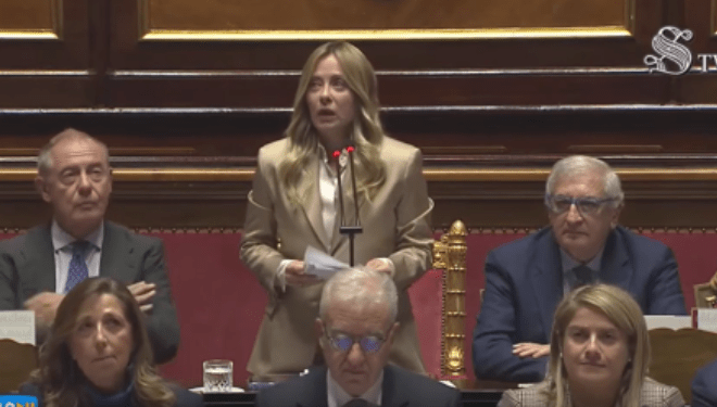 Meloni in Senato: “Energia, bollette più leggere per famiglie e imprese”. E sull’Ucraina: “Posizione Italia non cambia”