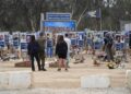 Israele, i due volti del 7 ottobre: sopravvissuti e familiari si riuniscono il giorno del massacro, il governo il 5