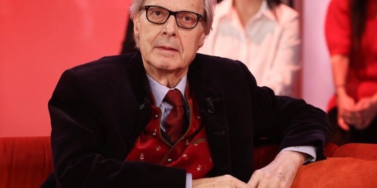 Vittorio Sgarbi è ricoverato in terapia intensiva al Policlinico Gemelli: non sono previsti bollettini