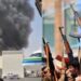Guerra in Iran, attacchi Houthi contro l’aeroporto di Riad: morti 3 cittadini sauditi